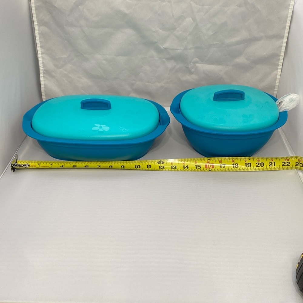 New Tupperware Legacy Essentials Set - Picture 3 of 14